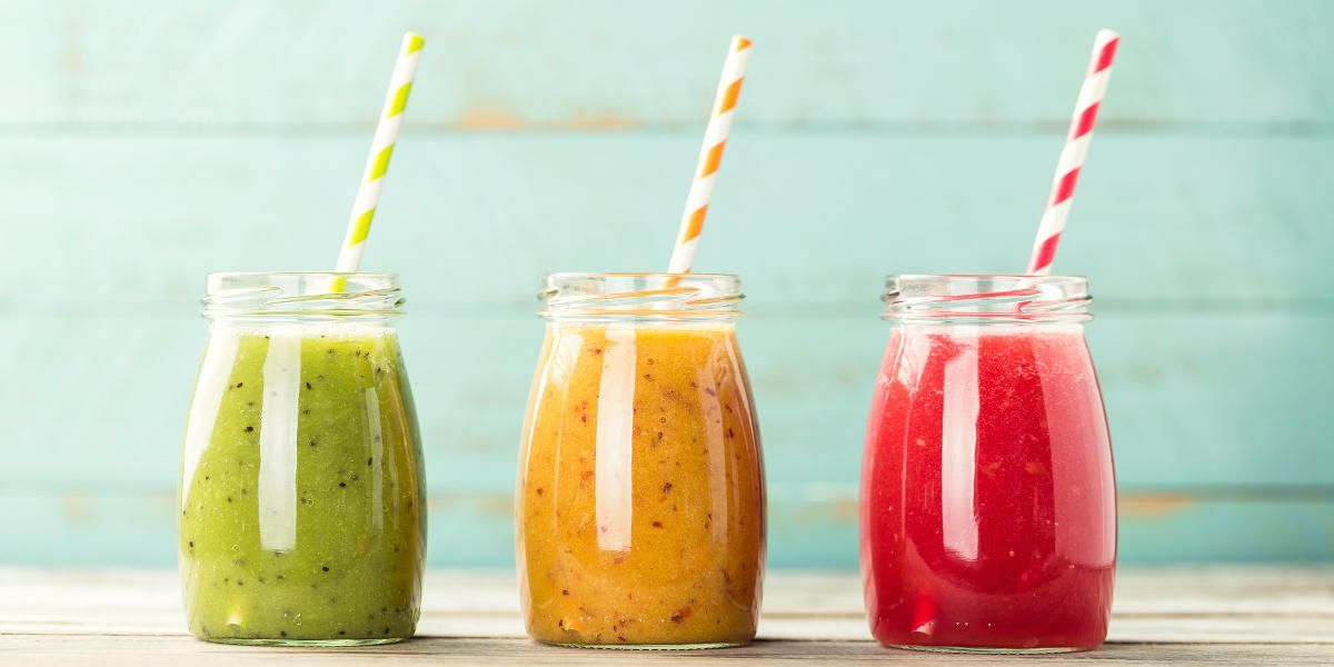 Das 60-Sekunden-Frühstück: 5 gesunde Meal-Prep-Smoothies