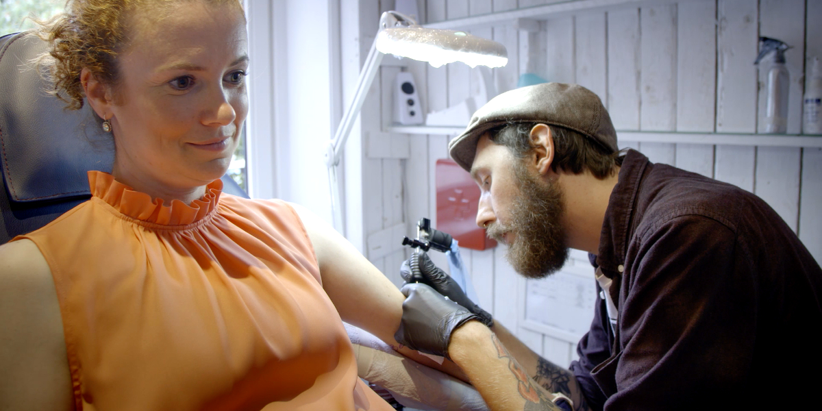 Motto-Tattoo – #BeatYesterday geht bei Anna unter die Haut