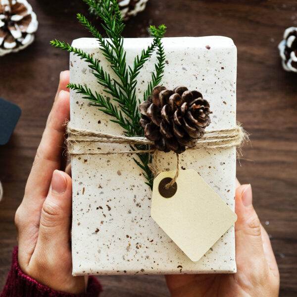 Geschenke umweltbewusst verpacken: 5 Tipps für Weihnachten