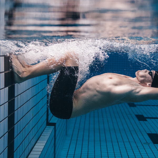 Richtungswechsel: Die Wende beim Schwimmen trainieren