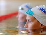 Schwimmkurse für die etwas älteren Schüler gibt es viel häufiger, als man denkt. Jeder vierte Erwachsene kann nach Schätzungen nicht richtig schwimmen. © privat