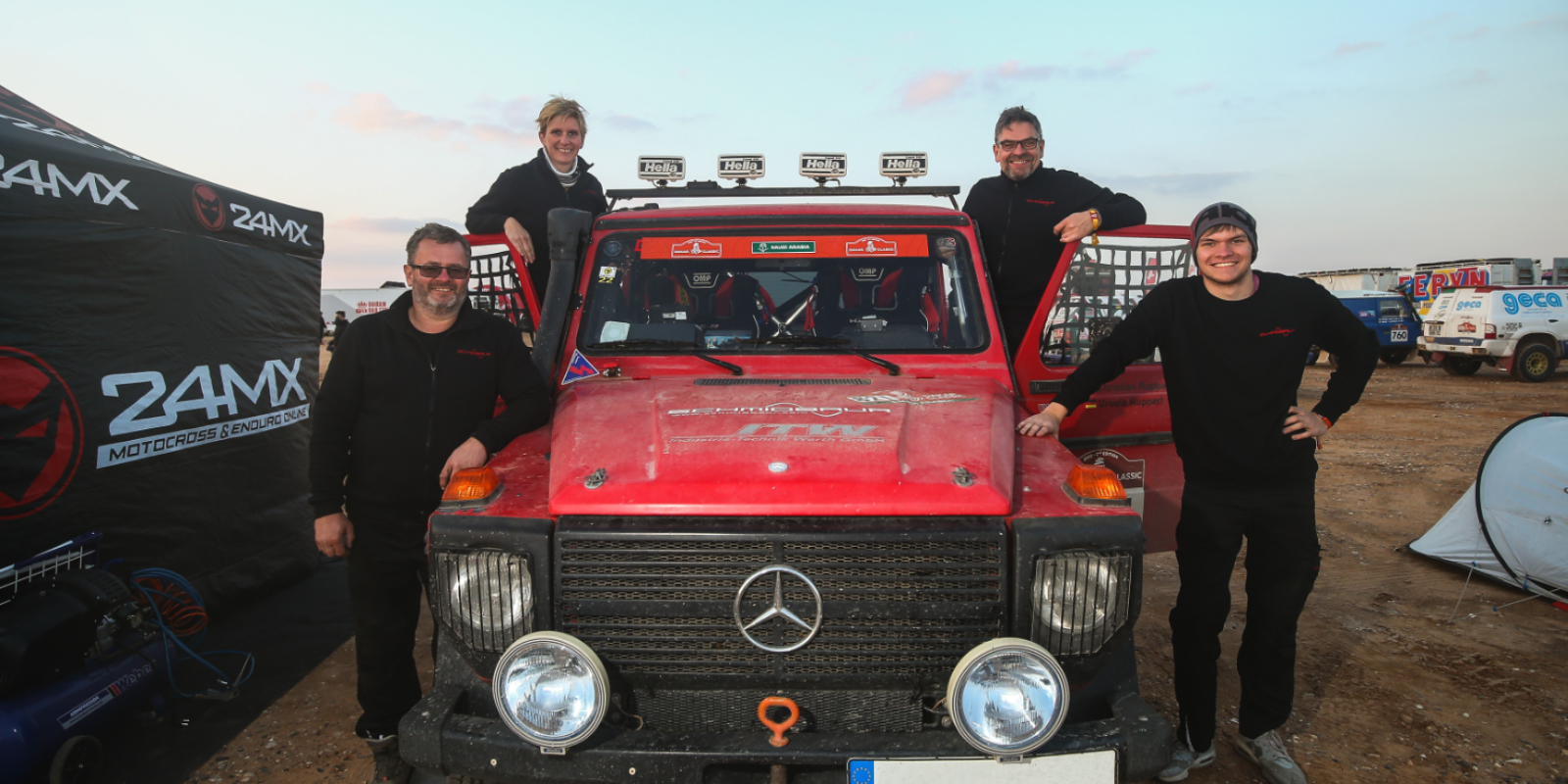 Rally Dakar Team am Auto