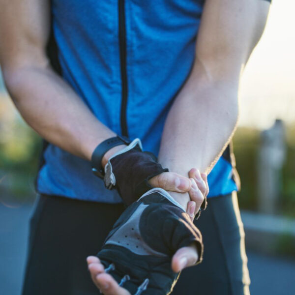 Karpaltunnelsyndrom im Radsport: So vermeidest du die Schmerzen!