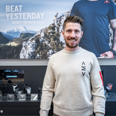 Marcel Hirscher im Garmin Store in Wien