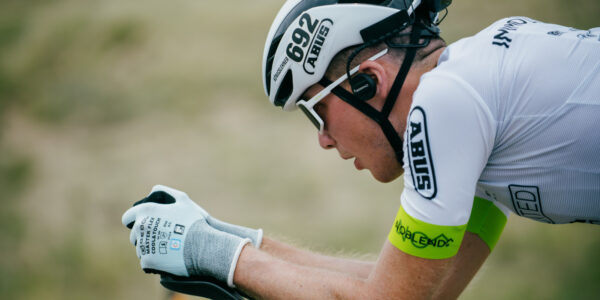 Lukas Kaufmann beim Radfahren