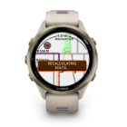 Garmin Forerunner 970 in french gray mit der Routenfunktion auf dem Display