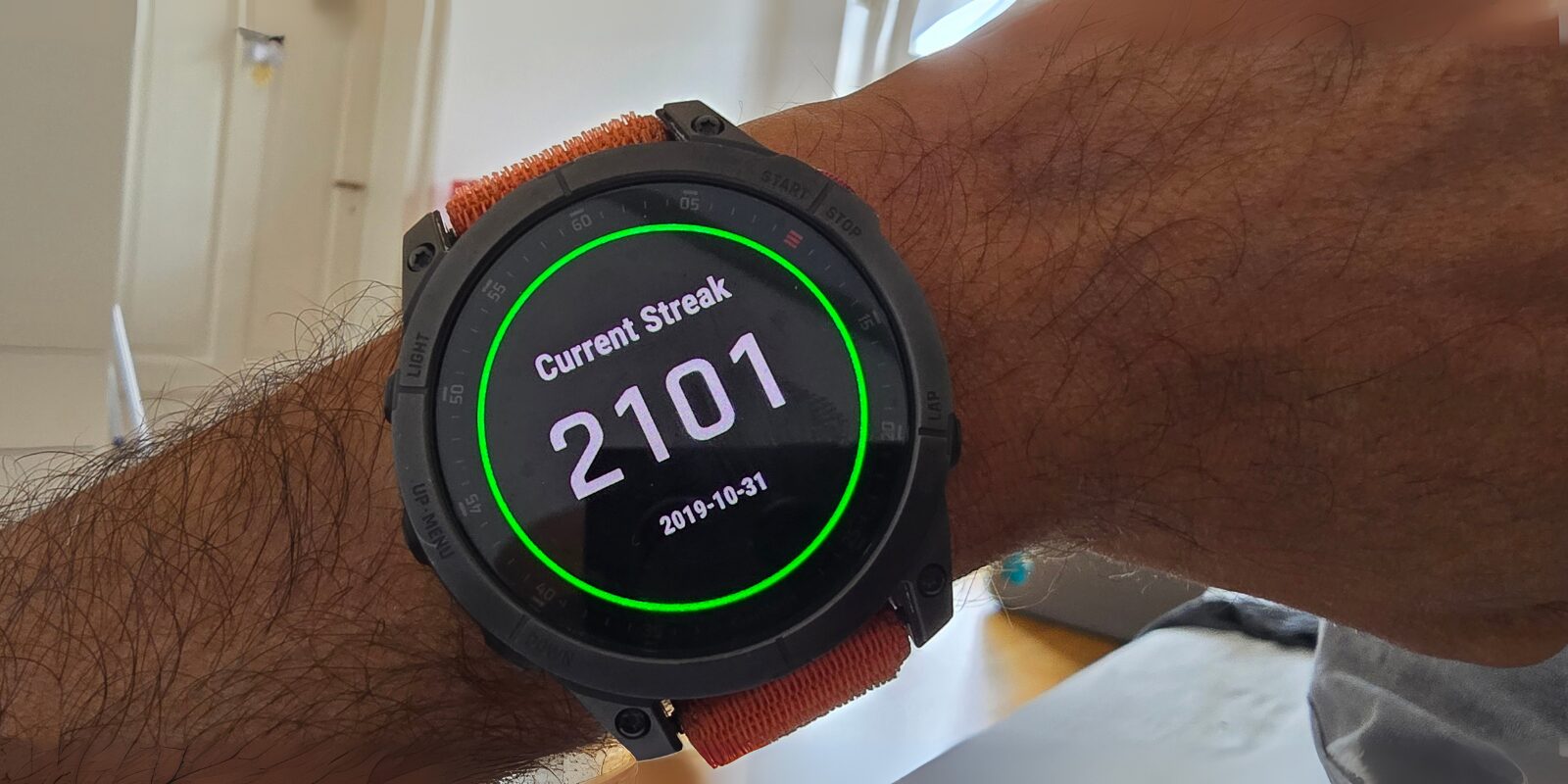 Jeden Tag Beat Yesterday: Wie schafft man 2.100 Läufe am Stück?